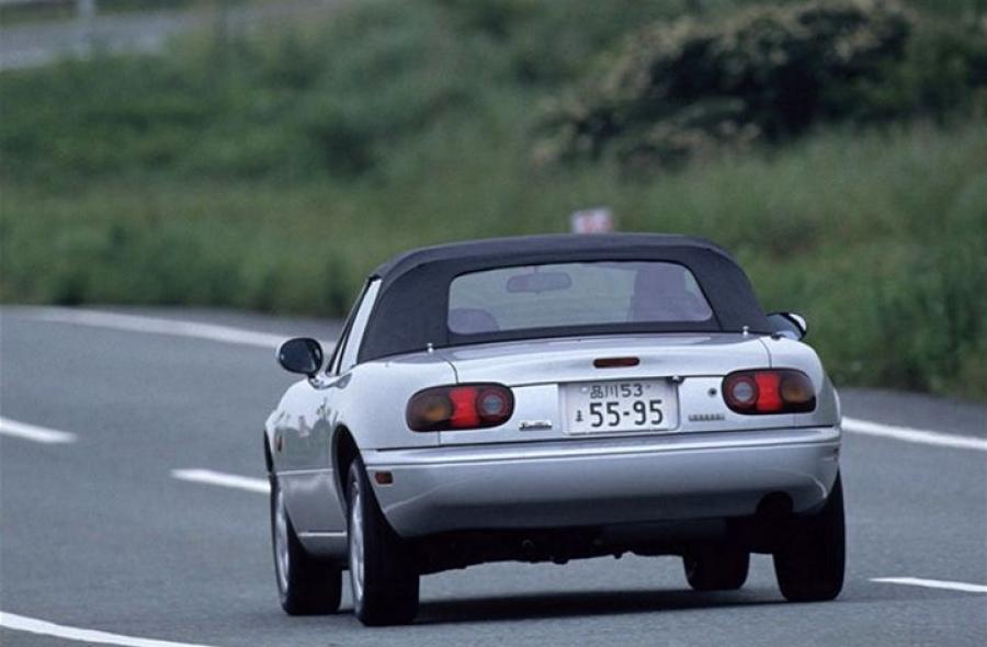  Eunos Roadster (NA6CE) 1989 года  (фото 2 из 13)